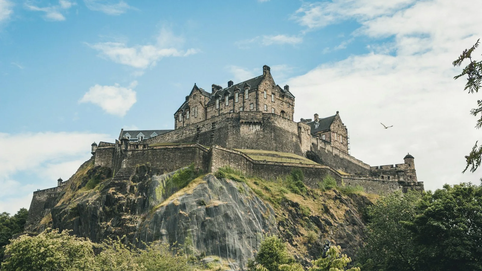 Châteaux et sites historiques accessibles