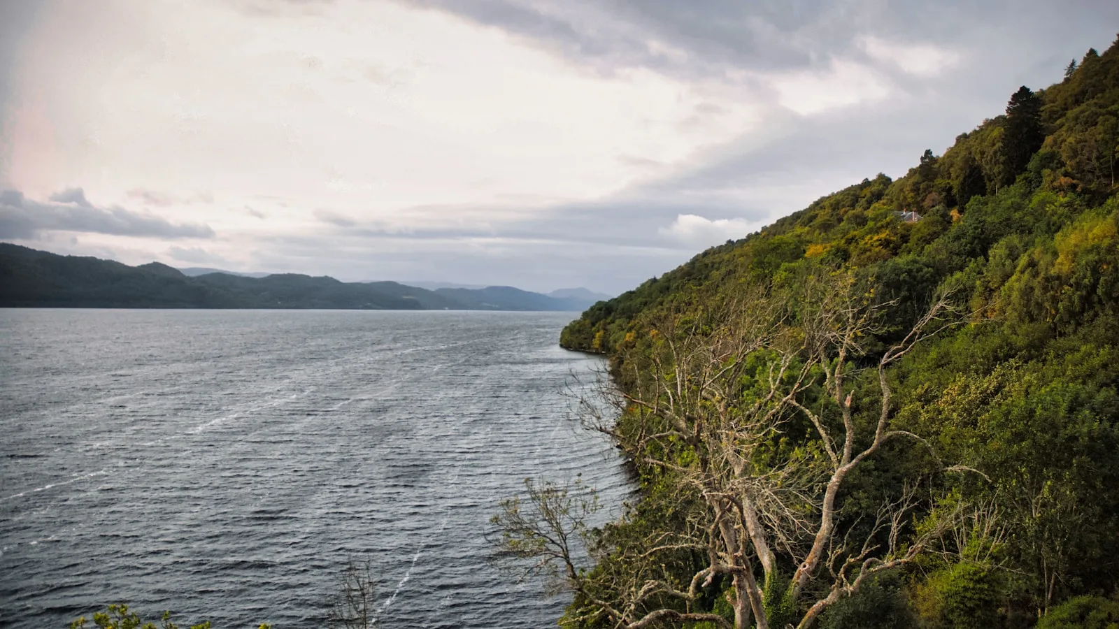 Le Loch Ness — Le voisin mythique